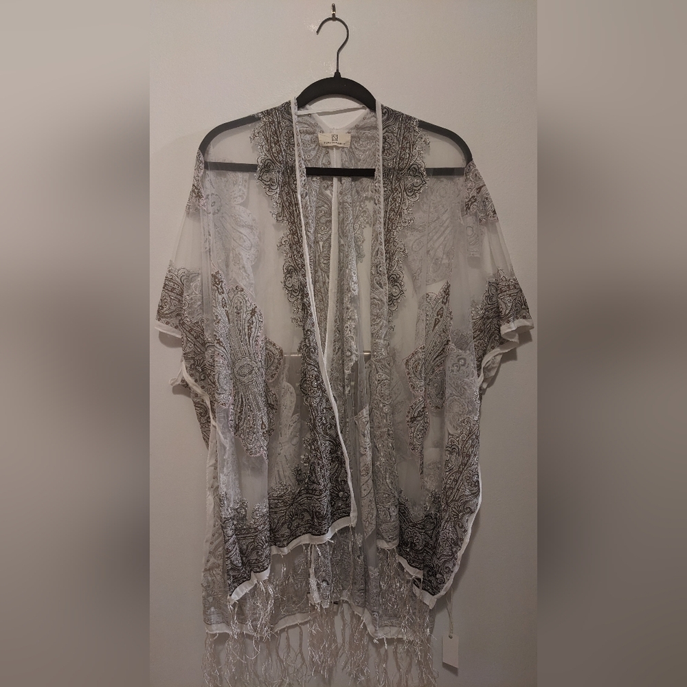 Pretty Persuasions Sheer Paisley Kimono Wrap Coverup One Size NWT